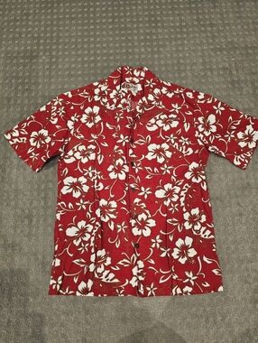 Hilo Hattie Men's M Hawaiian Shirt Red Hibiscus Aloha Camp Single Stitch Vtg